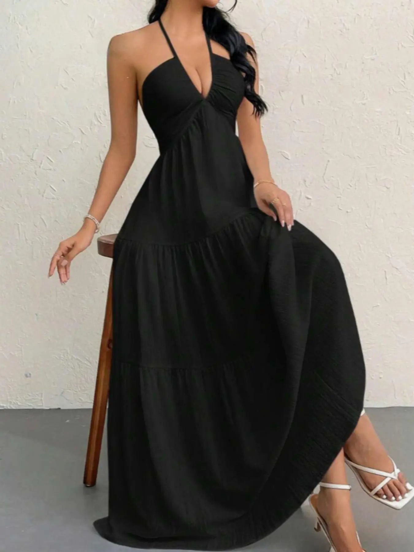 Women's solid color dress, casual and loose sleeveless dress, suitable for beach vacation.