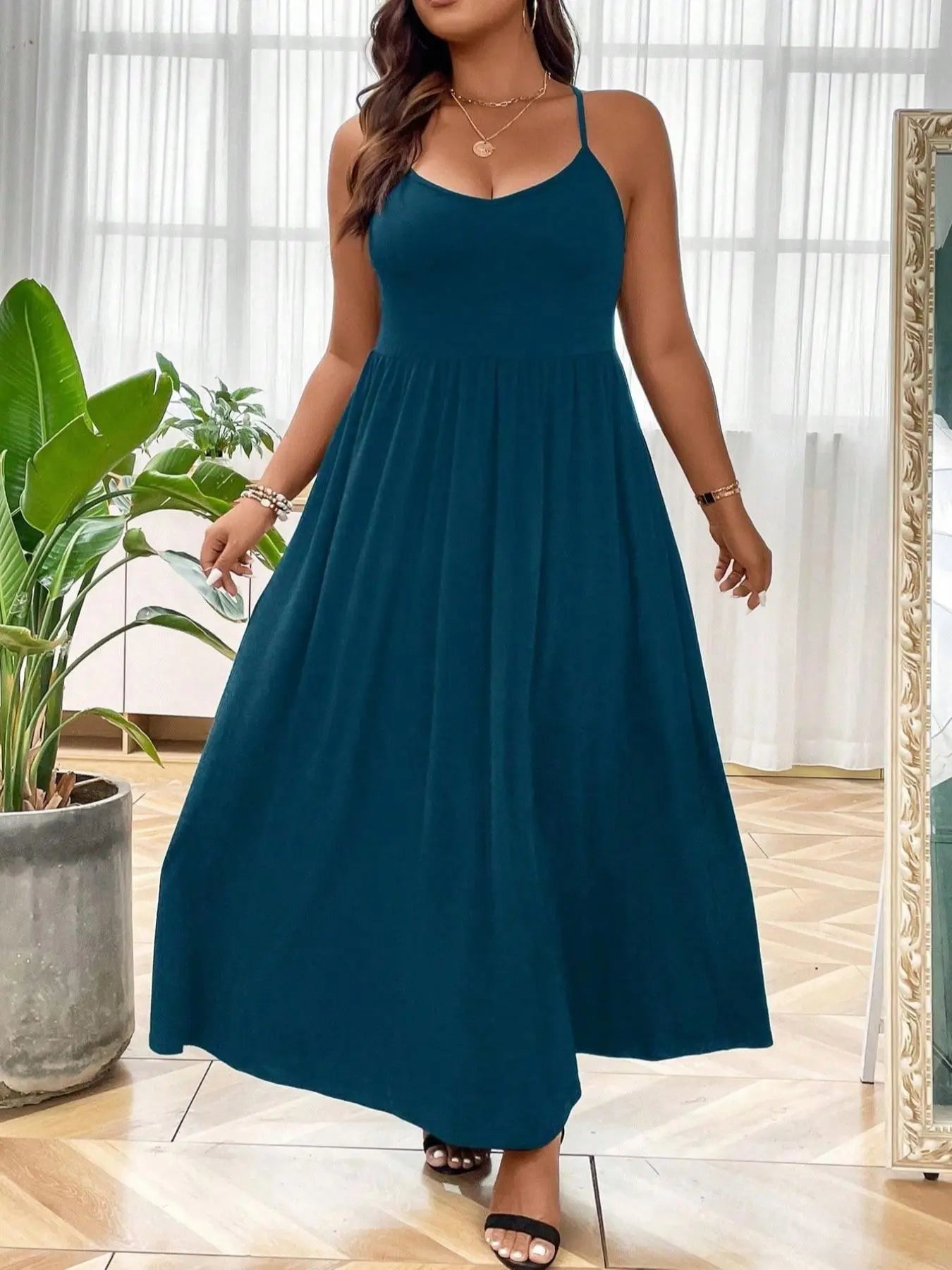 Plus Size Criss Cross Backless Cami Dress, Casual Solid Sleeveless Spaghetti Strap A-Line Dress for Summer, Women's Clothes for Party Holiday Womenswear